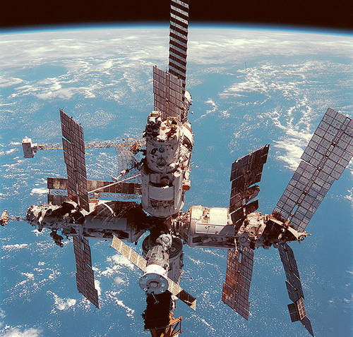 Estacion-Espacial-MIR